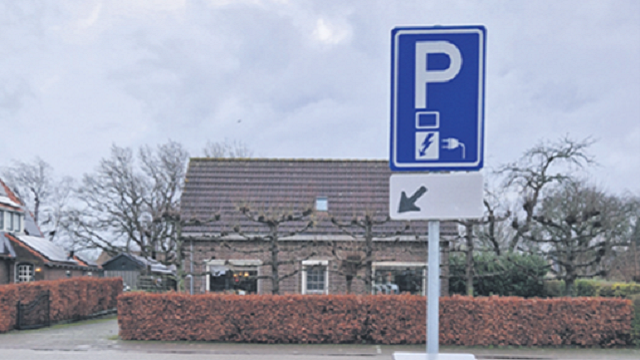 Laadpaal gemeentekantoor