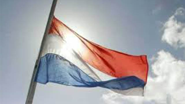 Vlag halfstok (640x36)
