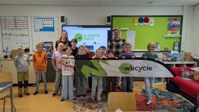 Kick-off e-waste race op basisschool De Blerck