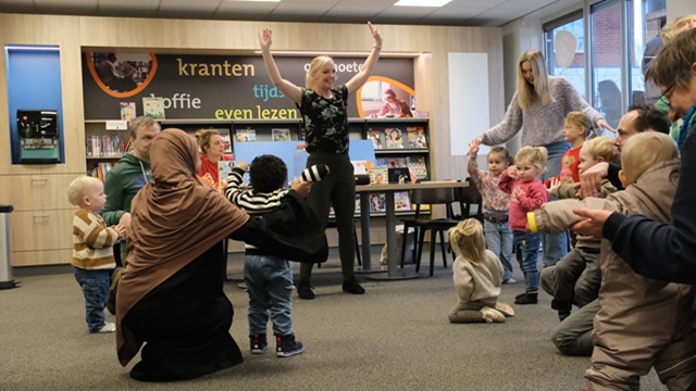 In de bieb start 'boeken en babbels' voor kinderen van 0-4 jaar