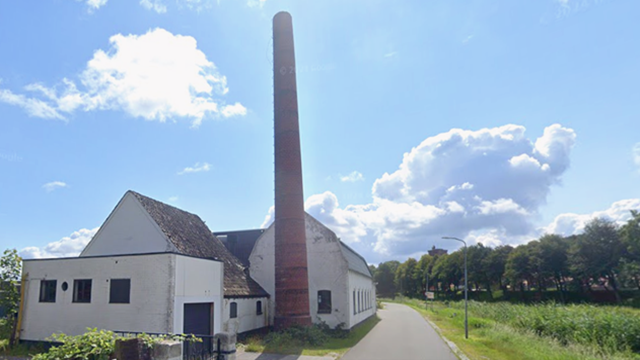 Schoorsteen van de voormalige wasserij